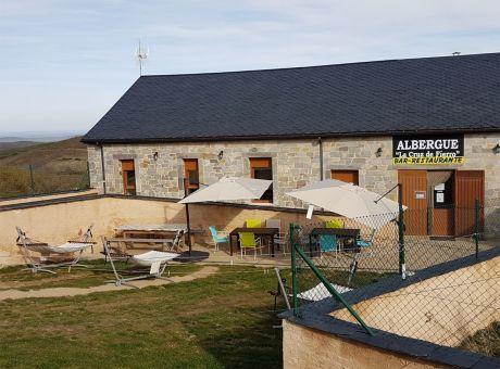 Albergue De Peregrino Cruz De Fierro 폰세바돈 외부 사진